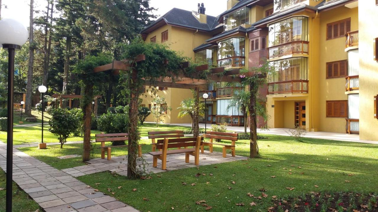 Apartamento Luxuoso No Cond Vista Do Quilombo A 50 Metros Do Hard Rock Cafe Gramado Kültér fotó